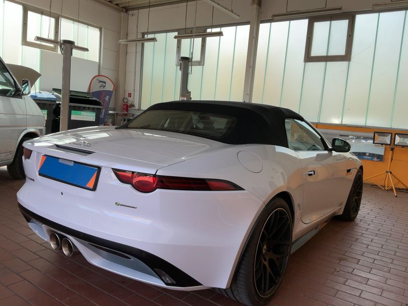 Jaguar F-TYPE 3.0 V6 S R-Dynamic 2017 – снимка 8