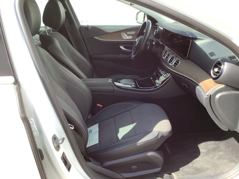 Mercedes-Benz E-Klasse E 200 Mild-Hybrid T 4Matic AMG Line 2022 – снимка 17