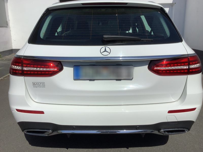 Mercedes-Benz E-Klasse E 200 Mild-Hybrid T 4Matic AMG Line 2022 – снимка 7
