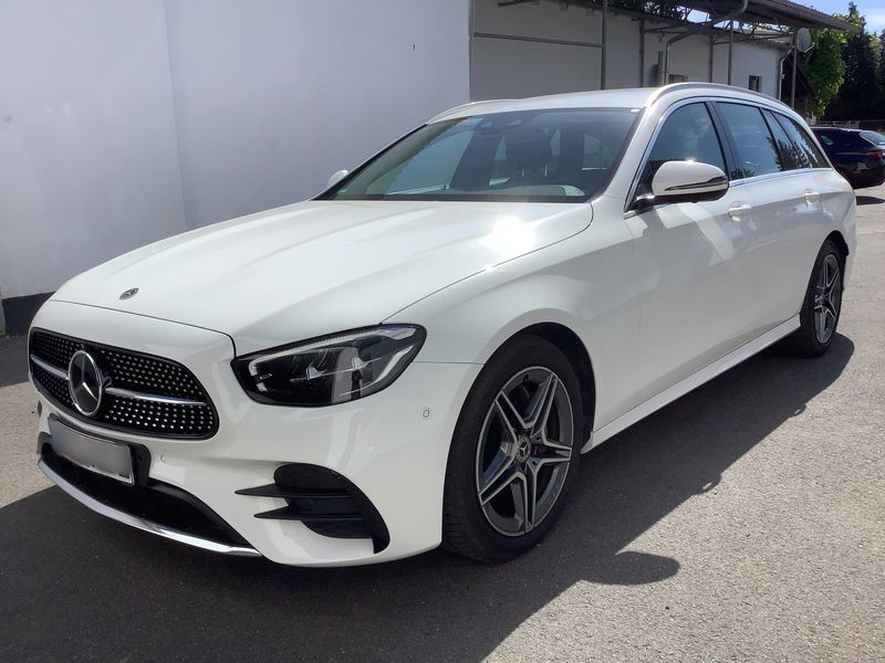 Mercedes-Benz E-Klasse E 200 Mild-Hybrid T 4Matic AMG Line 2022 – снимка 1