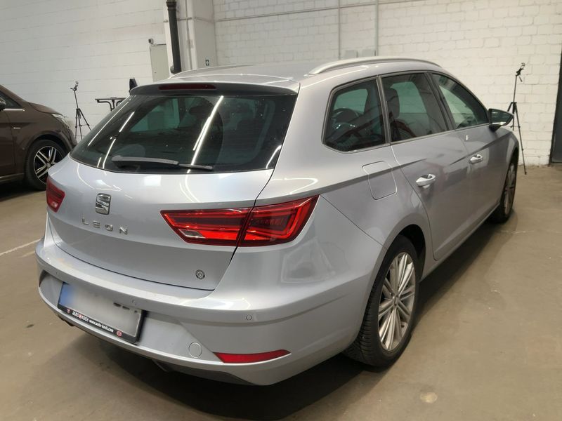 Seat Leon 2.0 TDI Xcellence 2020 – снимка 8