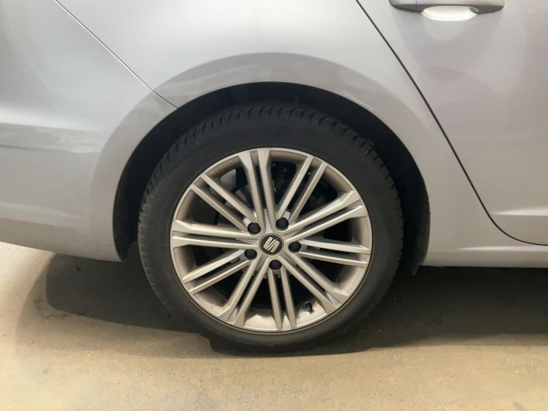 Seat Leon 2.0 TDI Xcellence 2020 – снимка 9