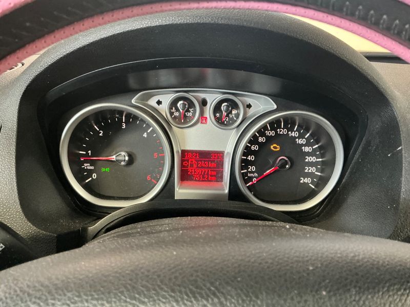 Ford Kuga 2.0 TDCi Titanium 2011 – снимка 4