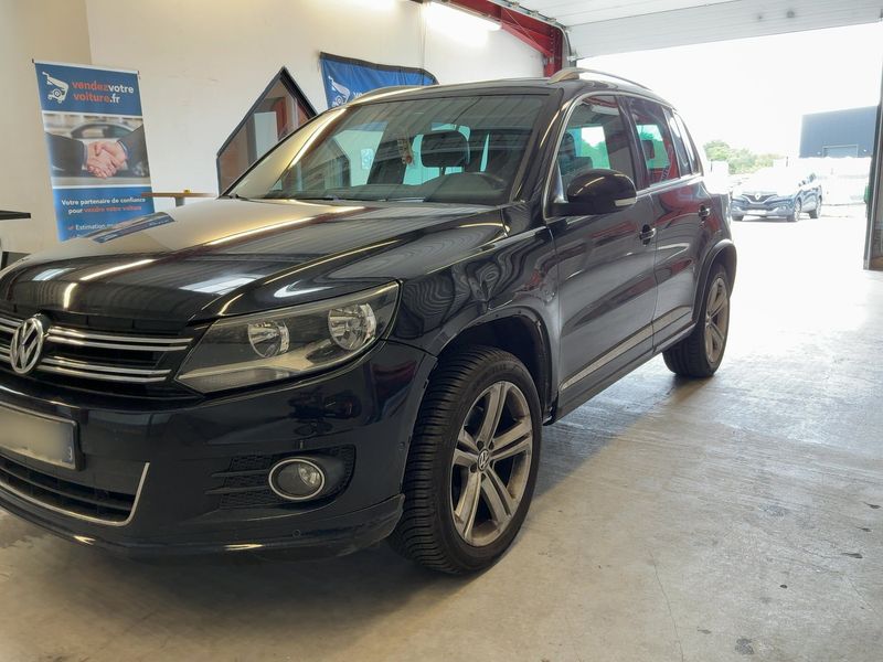 Volkswagen Tiguan 2.0 TDI Sport & Style 4Motion BlueMotion Tech 2013 – снимка 2