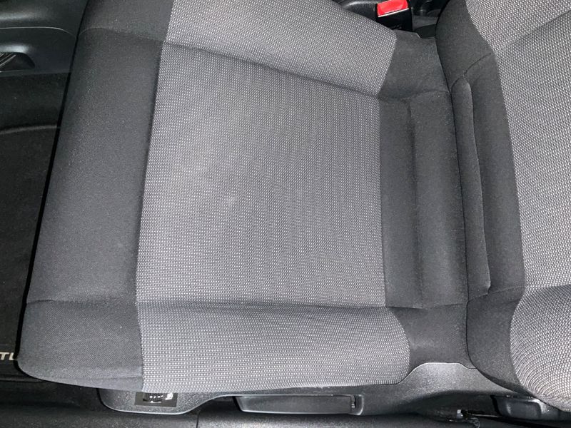 Citroen C4 Cactus 1.6 Blue-HDi Selection 2017 – снимка на щета 38