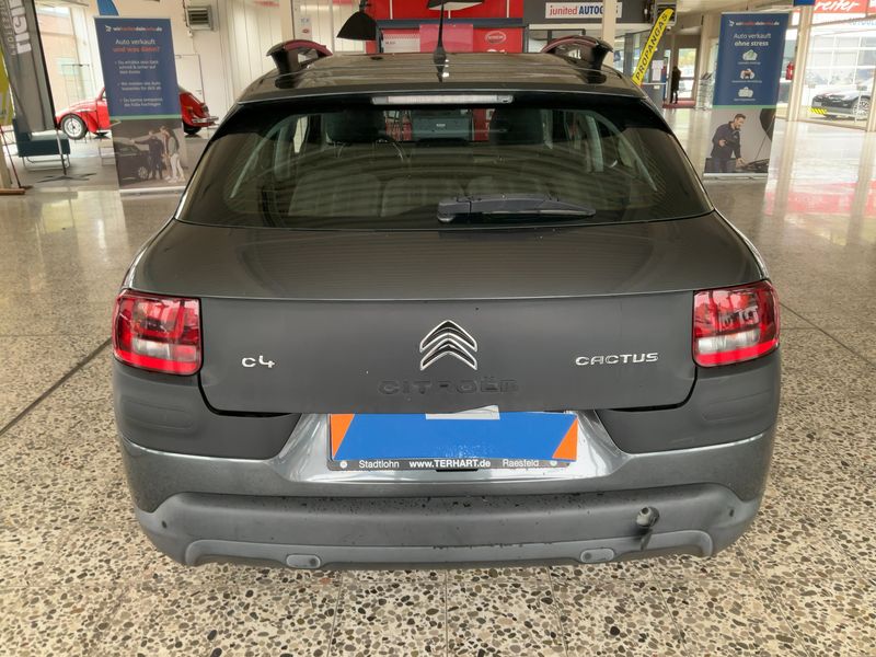 Citroen C4 Cactus 1.6 Blue-HDi Selection 2017 – снимка на щета 7