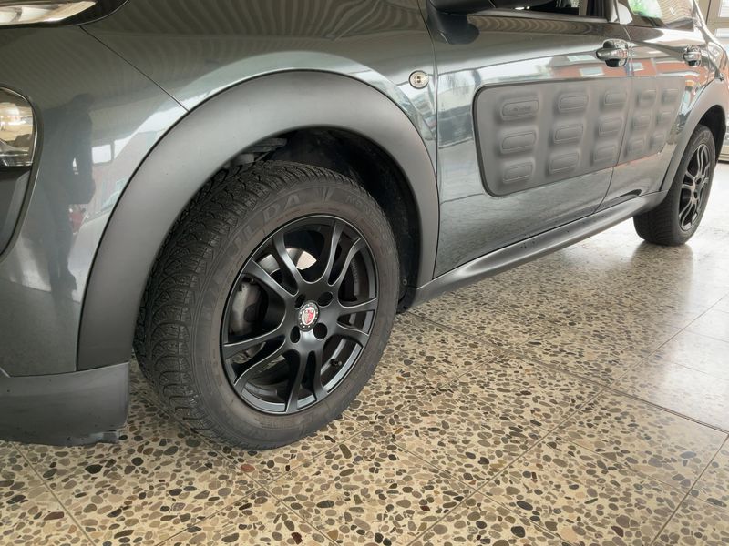 Citroen C4 Cactus 1.6 Blue-HDi Selection 2017 – снимка 2