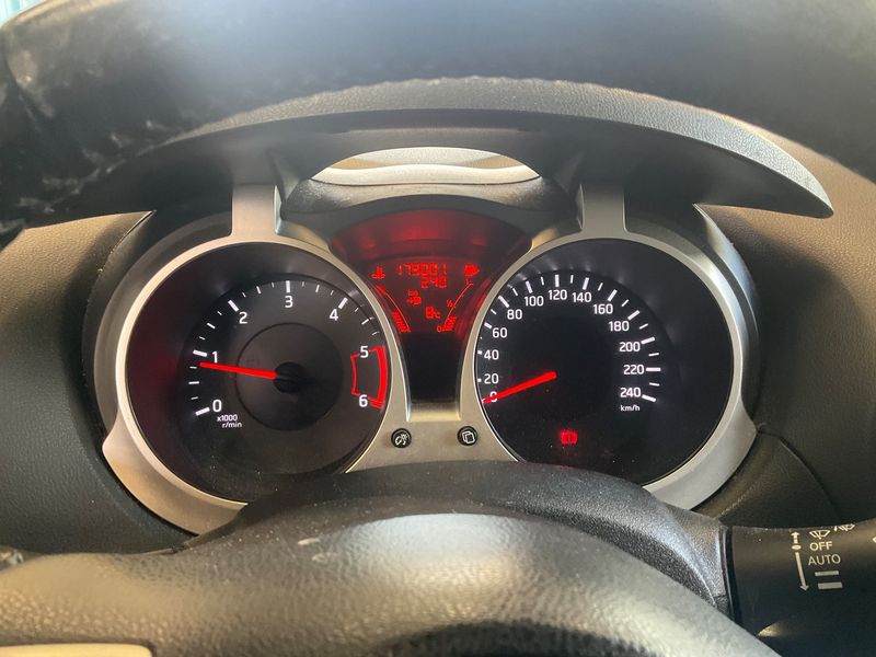 Nissan Juke 1.5 Turbodiesel Tekna 2011 – снимка 18