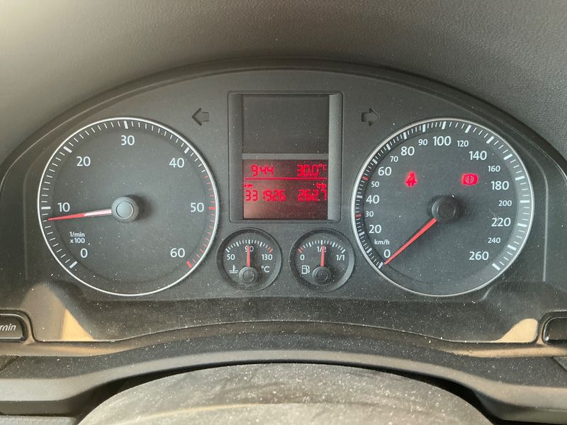 Volkswagen Golf V 1.9 TDI Trendline 2004 – снимка 4