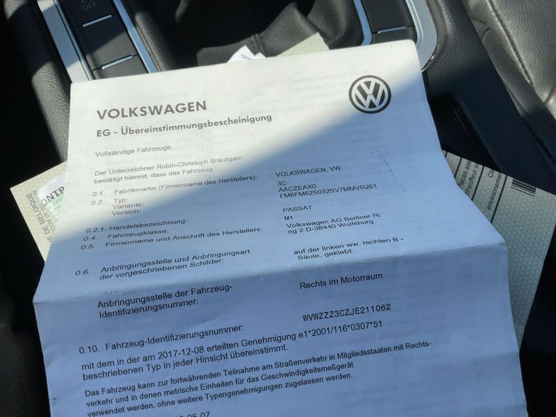 Volkswagen Passat 1.4 TSI ACT Comfortline BlueMotion Tech 2018 – снимка 16