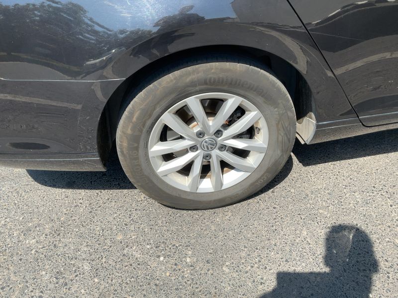 Volkswagen Passat 1.4 TSI ACT Comfortline BlueMotion Tech 2018 – снимка 19