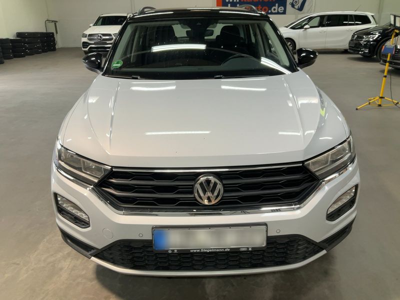 Volkswagen T-Roc 2.0 TDI Style 4Motion 2018 – снимка 14