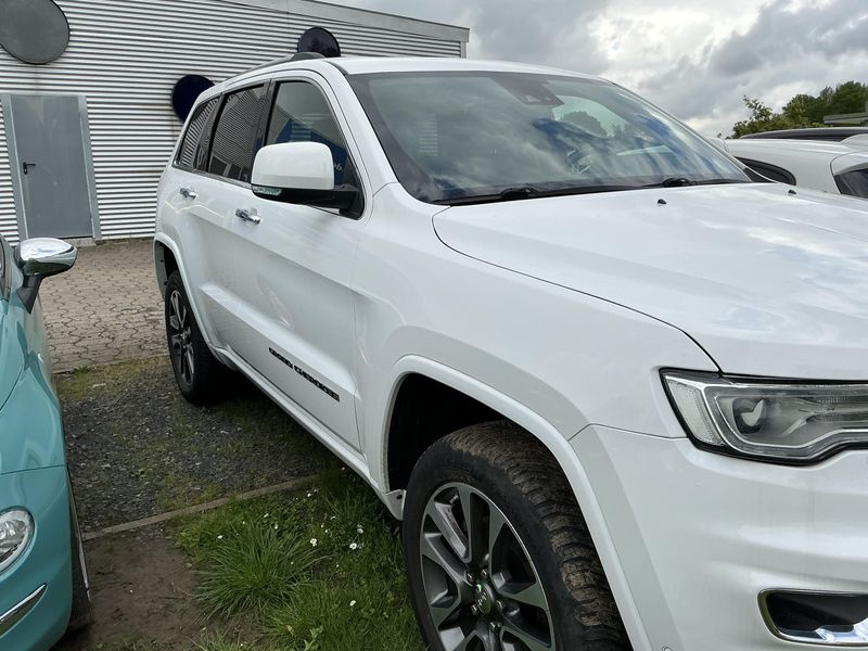 Jeep Grand Cherokee 3.0 CRD Overland 2020 – снимка 12
