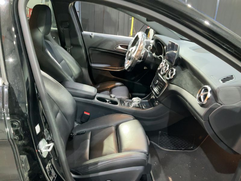 Mercedes-Benz GLA-Klasse GLA 45 AMG 4Matic 2017 – снимка 16