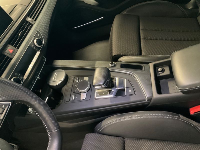 Audi A4 2.0 TFSI ultra Sport 2016 – снимка 24