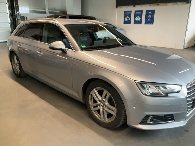 Audi A4 2.0 TFSI ultra Sport 2016 – снимка 12