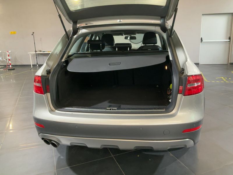 Audi A4 Allroad 2.0 TDI 2015 – снимка 16