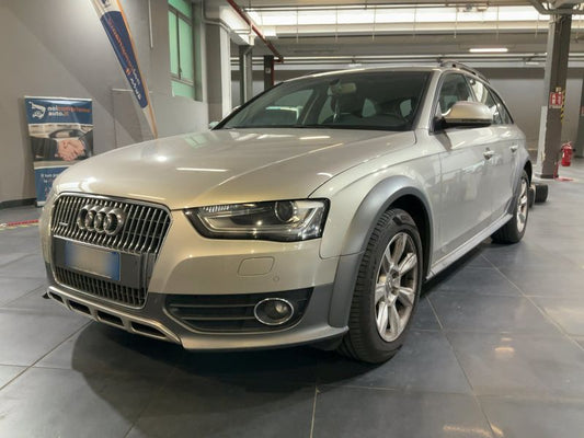 Audi A4 Allroad 2.0 TDI 2015 – снимка 2