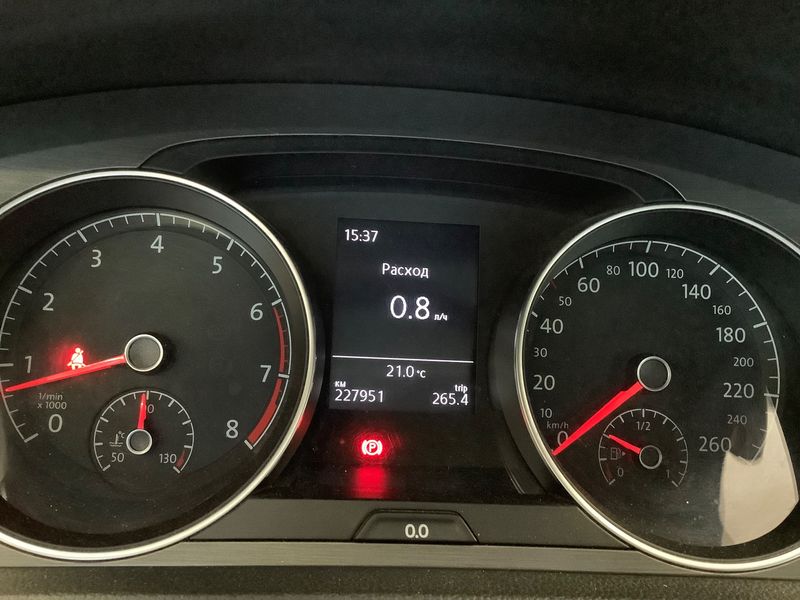 Volkswagen Golf VII 1.2 TSI Comfortline BlueMotion Tech 2013 – снимка 19