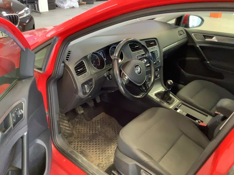 Volkswagen Golf VII 1.2 TSI Comfortline BlueMotion Tech 2013 – снимка 17