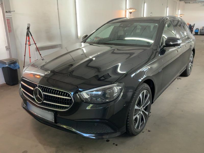 Mercedes-Benz E-Klasse E 300 de T Avantgarde 2021 – снимка 1