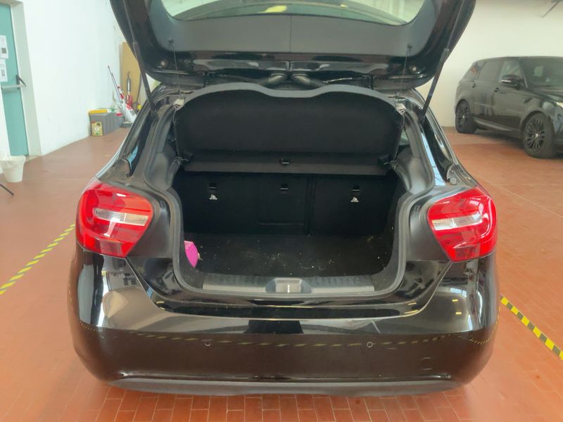 Mercedes-Benz A-Klasse A 180 BlueEfficiency Style 2014 – снимка 15