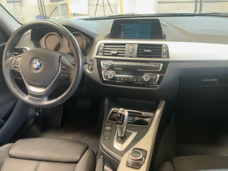 BMW 1er 116d Advantage 2018 – снимка 17