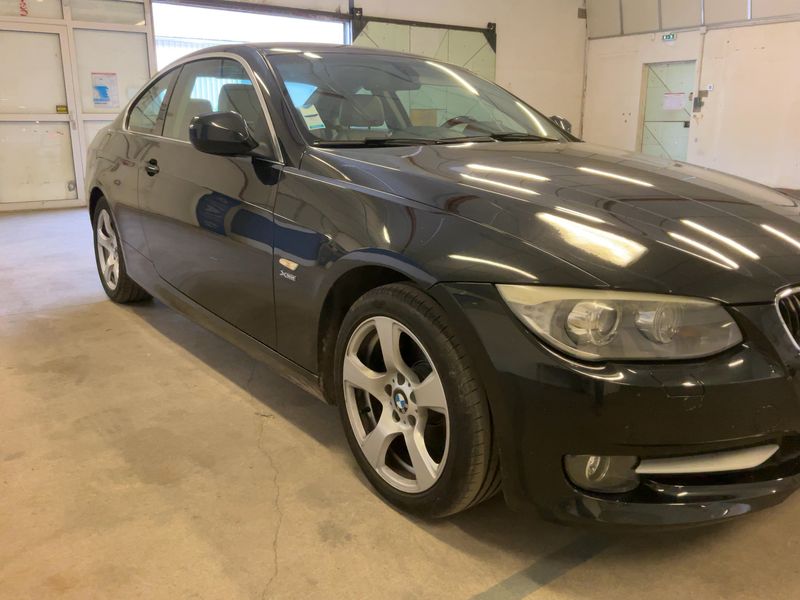 BMW 3er 320d xDrive Sport Design 2010 – снимка 8