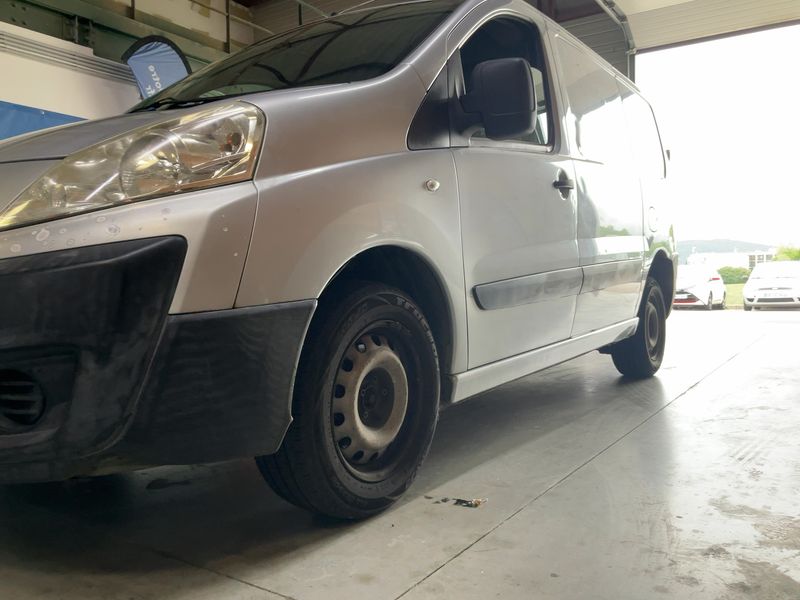 Peugeot Expert 2.0 HDi Expert Fourgon L1H1 Pack CD Clim 2009 – снимка 2