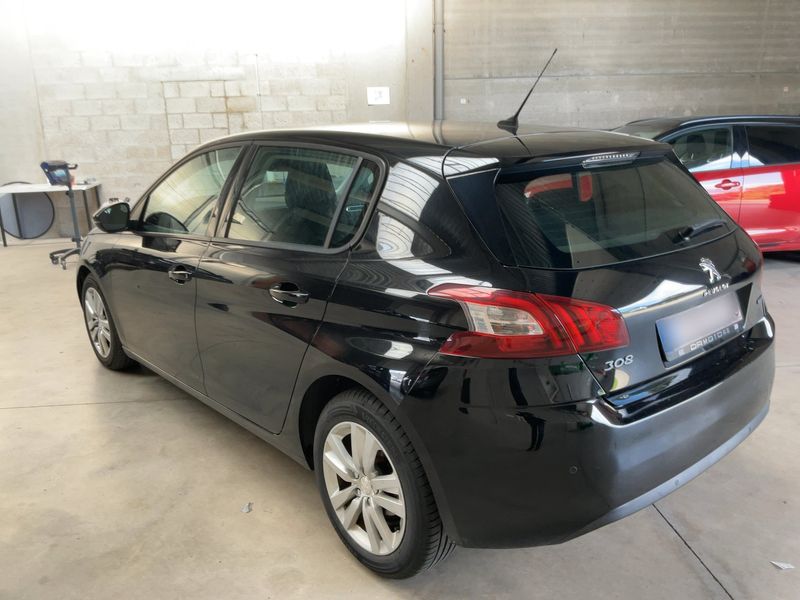 Peugeot 308 1.2 e-THP Active 2016 – снимка 6
