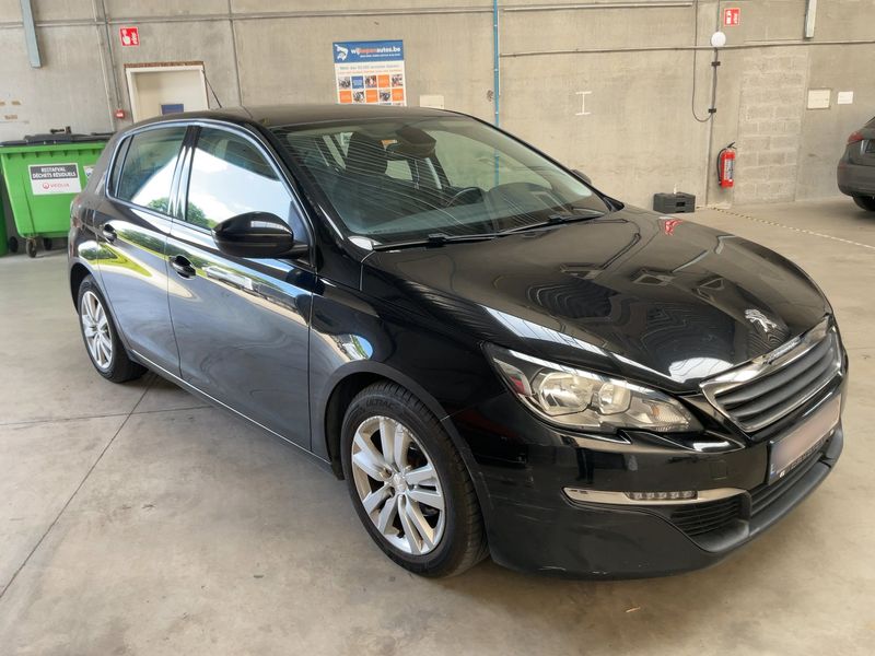 Peugeot 308 1.2 e-THP Active 2016 – снимка 12