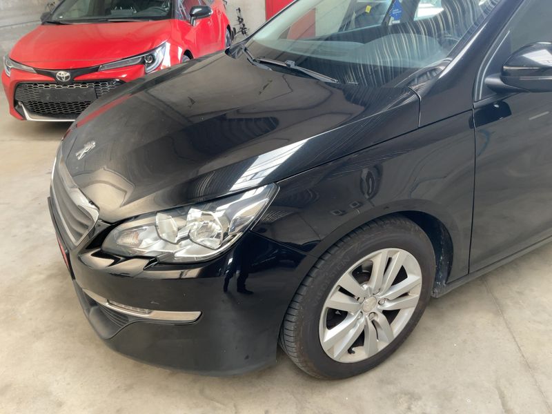 Peugeot 308 1.2 e-THP Active 2016 – снимка 2