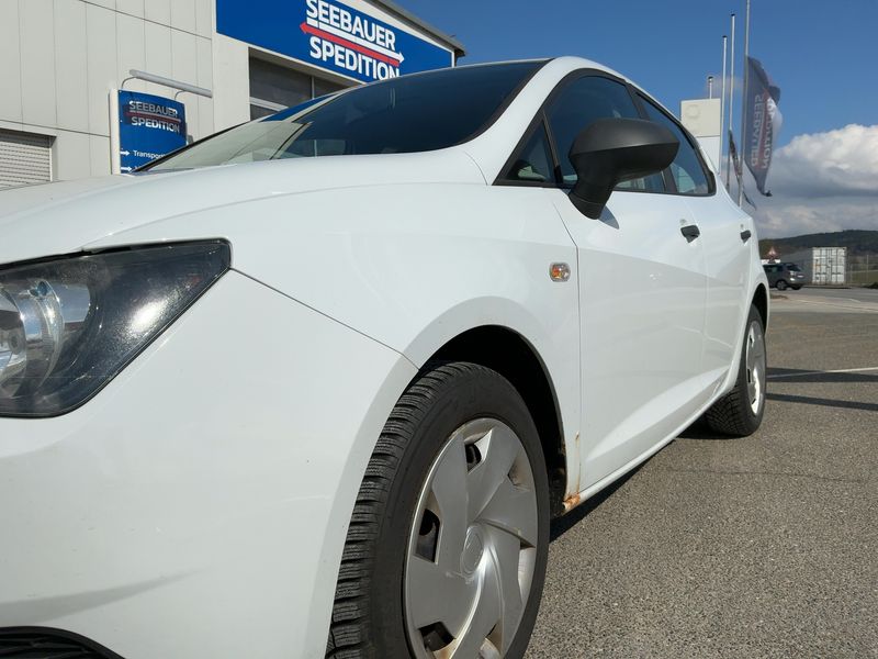 Seat Ibiza 1.4 Reference Salsa 2013 – снимка 2