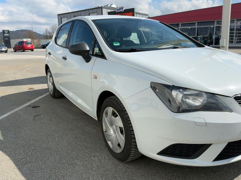 Seat Ibiza 1.4 Reference Salsa 2013 – снимка 12