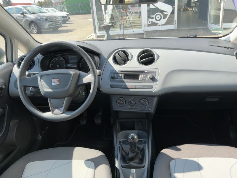Seat Ibiza 1.4 Reference Salsa 2013 – снимка 18