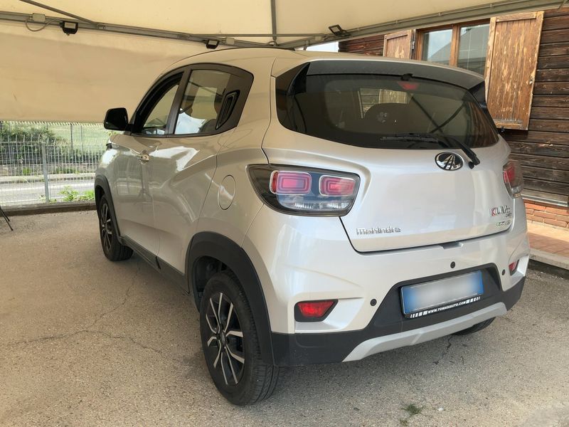 Mahindra KUV 100 1.2 K8 2023 – снимка 6