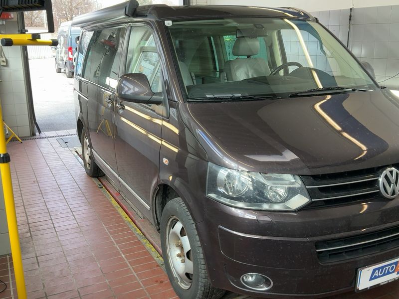 Volkswagen T5 California 2.0 TDI Comfortline Aufstelldach 2010 – снимка 12