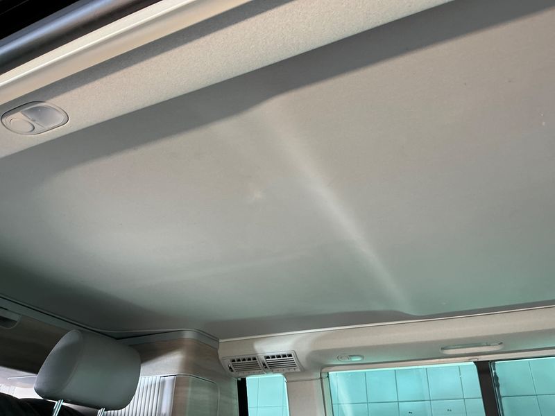 Volkswagen T5 California 2.0 TDI Comfortline Aufstelldach 2010 – снимка 37