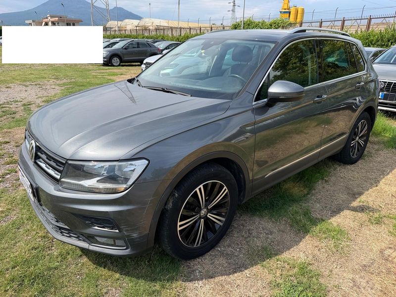Volkswagen Tiguan 2.0 TDI Business BlueMotion Tech 2018 – снимка 1