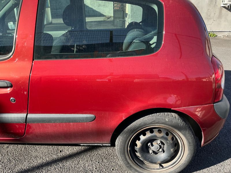 Renault Clio 1.2 Emotion 2004 – снимка 11