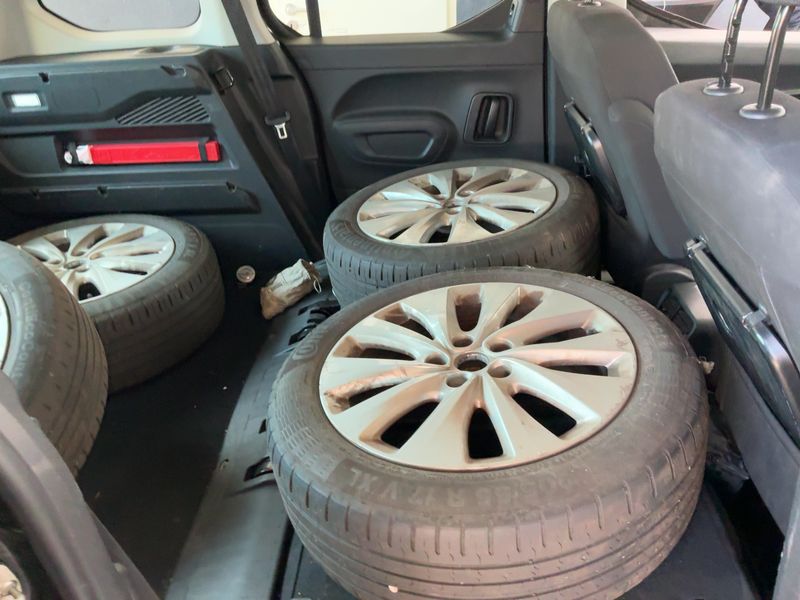 Opel Combo Life 1.2 Turbo INNOVATION 2018 – снимка 20