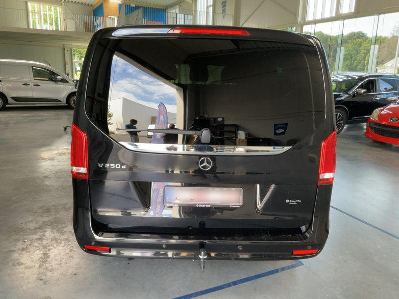 Mercedes-Benz V-Klasse V 250 d AVANTGARDE extralang 2022 – снимка 7