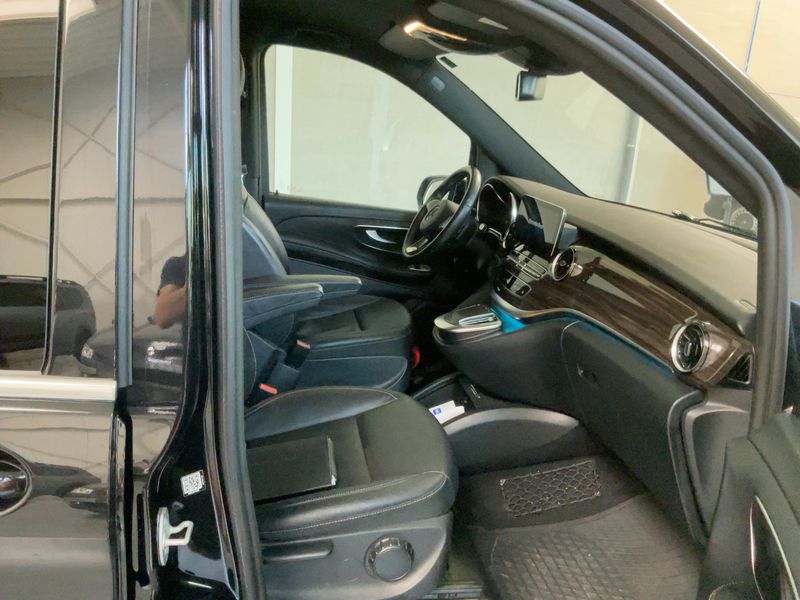Mercedes-Benz V-Klasse V 250 d AVANTGARDE extralang 2022 – снимка 16