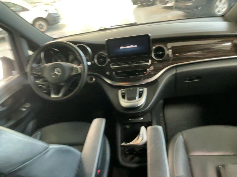 Mercedes-Benz V-Klasse V 250 d AVANTGARDE extralang 2022 – снимка 17