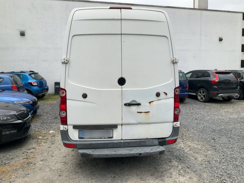 Volkswagen Crafter 2.0 TDI Kasten 35 langer Radstand mit Hochdach 2012 – снимка 7