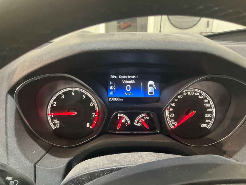 Ford Focus 2.0 EcoBoost ST 2017 – снимка 18