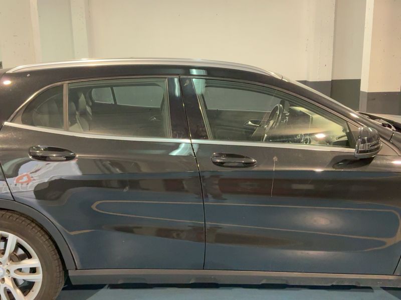 Mercedes-Benz GLA-Klasse GLA 200 d Urban 2015 – снимка 10