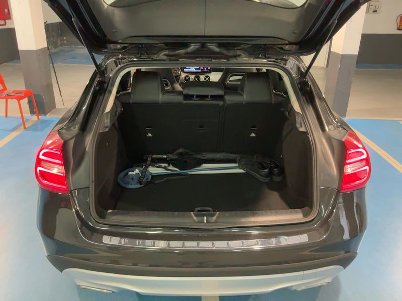 Mercedes-Benz GLA-Klasse GLA 200 d Urban 2015 – снимка 15