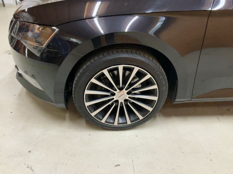Skoda Superb 2.0 TDI Style 2016 – снимка 3