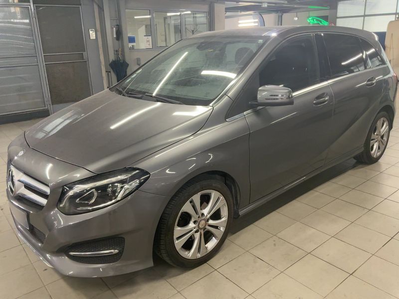 Mercedes-Benz B-Klasse B 180 CDI 2015 – снимка 2
